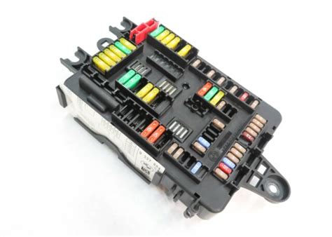 bmw 328xi battery power distribution box|BMW power box fuse.